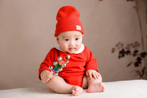 湖南六个月宝宝总是摇头